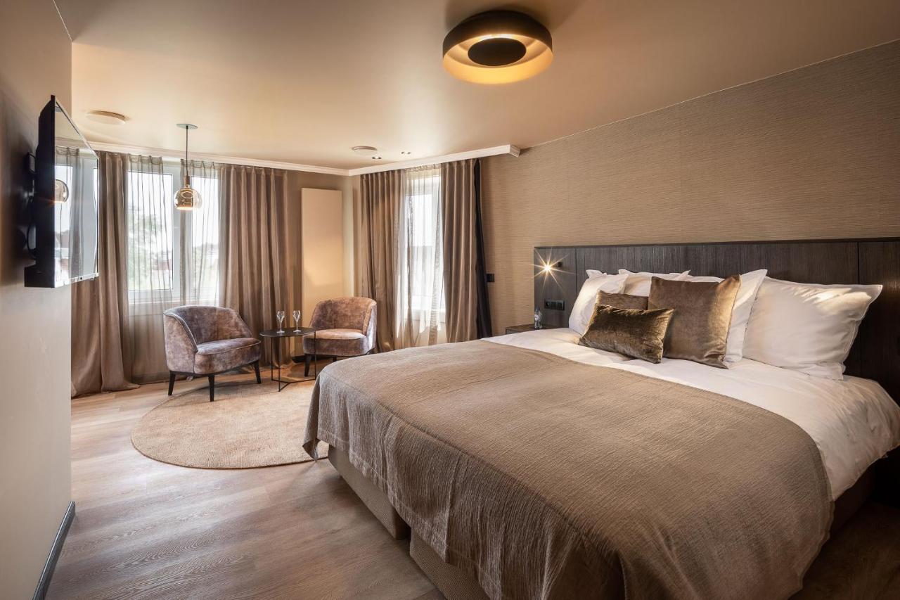 קנוקה-הייסט Hotel Britannia מראה חיצוני תמונה